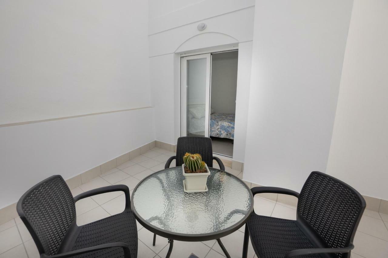 Apartamentos Mombasa 1 Planta Nerja Eksteriør billede