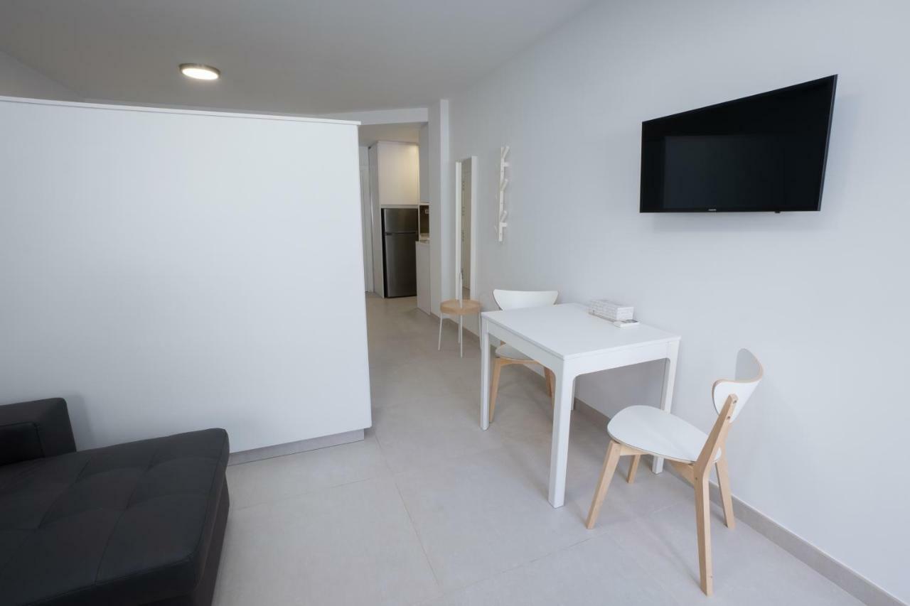Apartamentos Mombasa 1 Planta Nerja Eksteriør billede