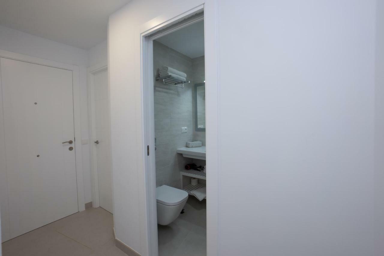 Apartamentos Mombasa 1 Planta Nerja Eksteriør billede
