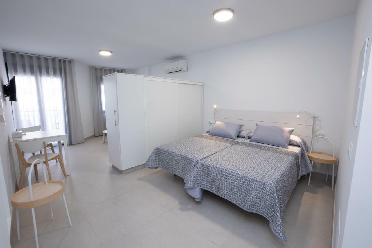 Apartamentos Mombasa 1 Planta Nerja Eksteriør billede
